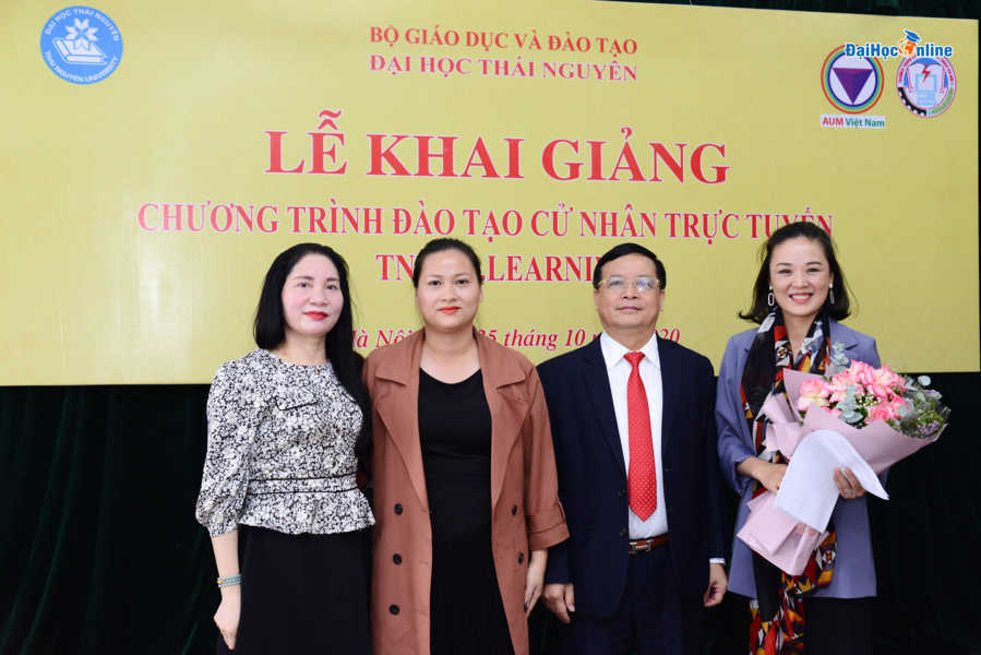 le khai giang dai hoc tu xa thai nguyen